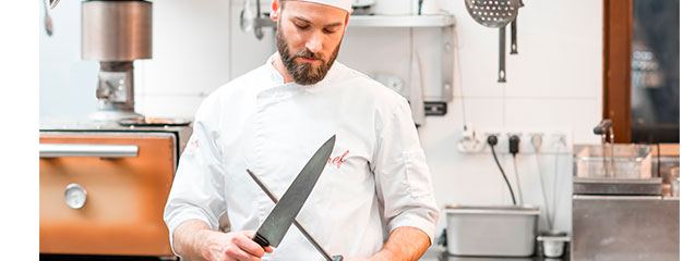 Qué cuchillos ocupan los chefs profesionales? - Blog Steward