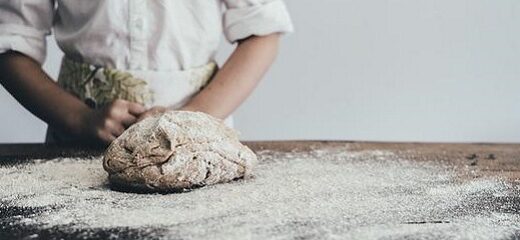 Por qué usar pan precocido en hostelería