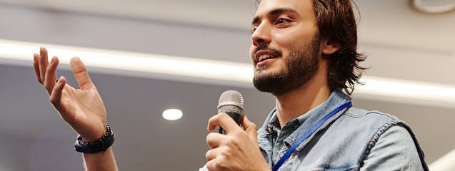Comunicación efectiva: Claves para hablar en público y transmitir tu mensaje con éxito