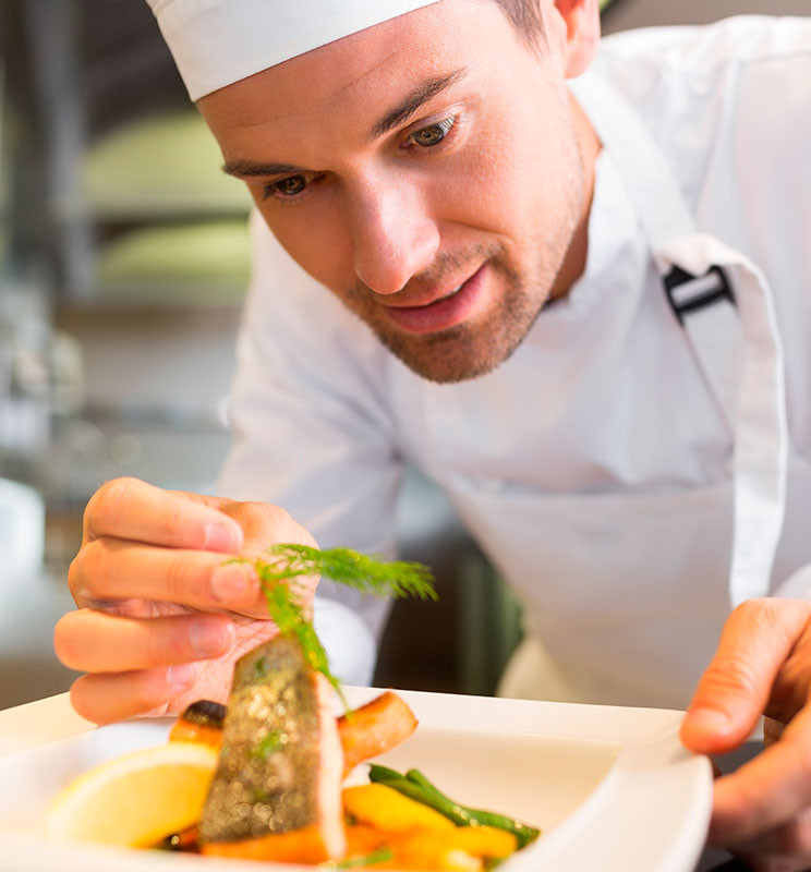 Conviértete en Cocinero Profesional con ESAH